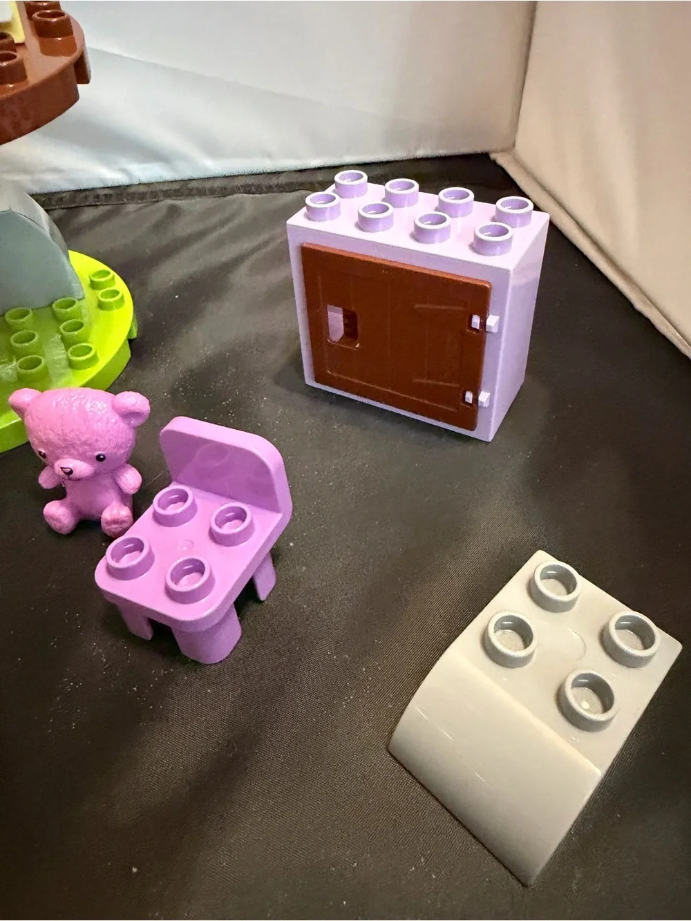 LEGO DUPLO Disney Princess Rapunzel Tangled Tower  Partial Set Not complete